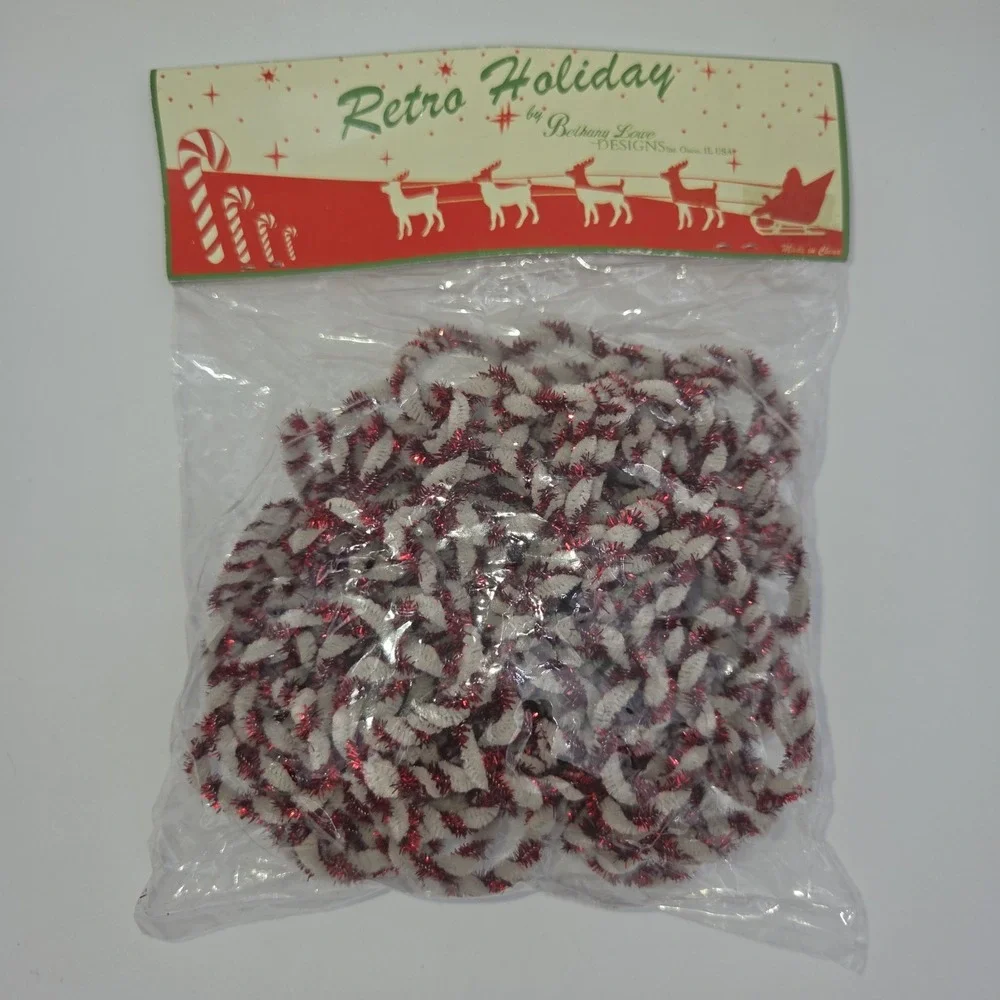 Vintage Bethany Lowe Christmas Garland Chain Tinsel/Soft Brush, Red & White